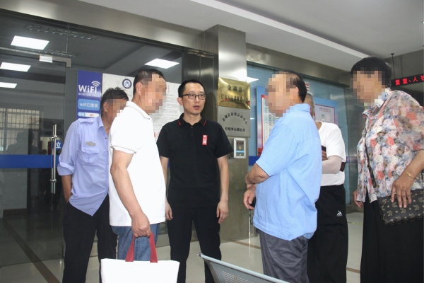 【最美十大网赌靠谱网址干部】坚守初心 一心为民——记金湖县十大网赌靠谱网址平台局电子网络十大网赌靠谱网址平台服务中心主任蒋立学